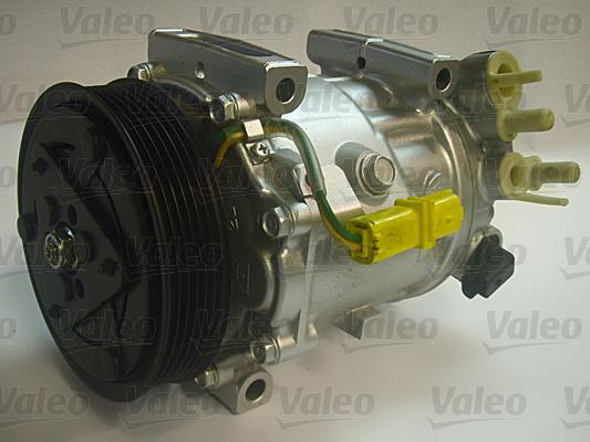 Valeo 813718 - Compressore, Climatizzatore www.autoricambit.com