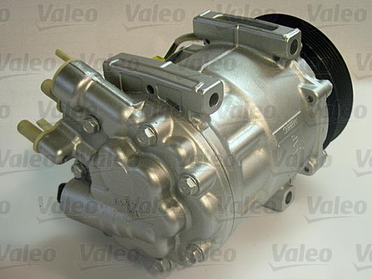 Valeo 813718 - Compressore, Climatizzatore www.autoricambit.com