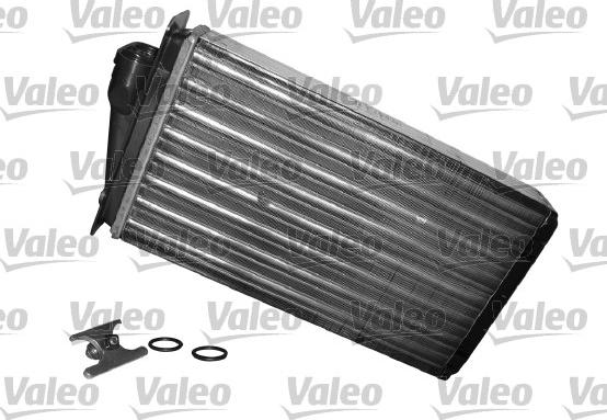 Valeo 812176 - Scambiatore calore, Riscaldamento abitacolo www.autoricambit.com