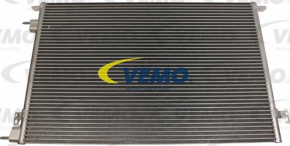 Vemo V40-62-0063 - Condensatore, Climatizzatore www.autoricambit.com