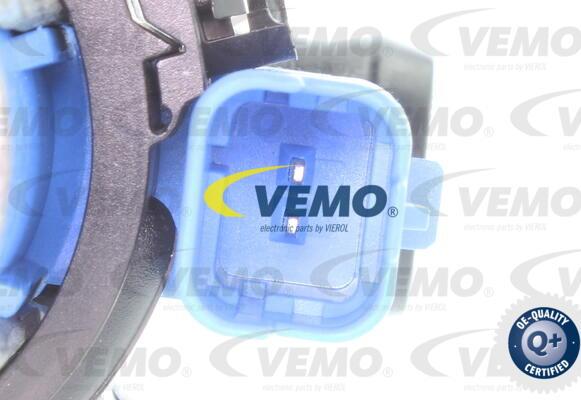 Vemo V40-77-0015 - Valvola regolazione refrigerante www.autoricambit.com