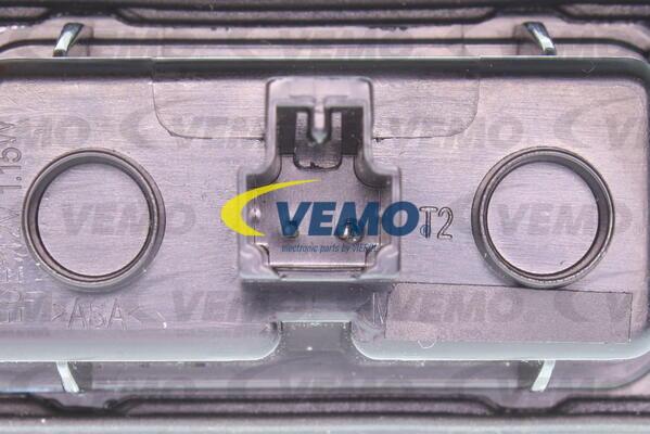 Vemo V10-84-0042 - Luce targa www.autoricambit.com