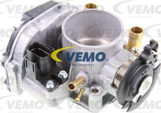 Vemo V10-81-0008 - Corpo farfallato www.autoricambit.com