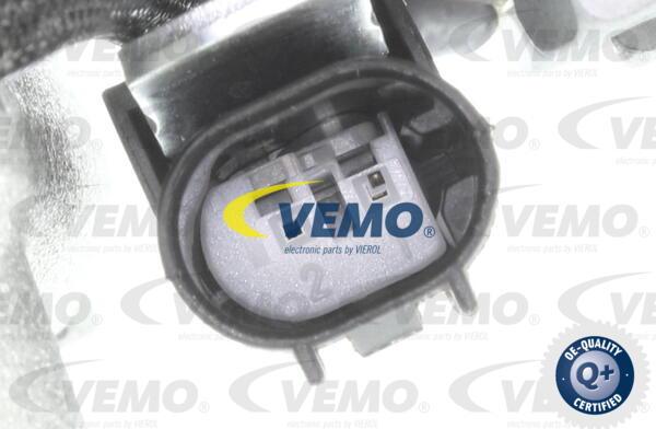 Vemo V30-15-0054 - Compressore, Climatizzatore www.autoricambit.com