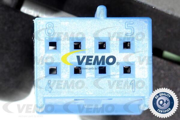 Vemo V30-73-0262 - Interruttore, Regolazione sedile www.autoricambit.com