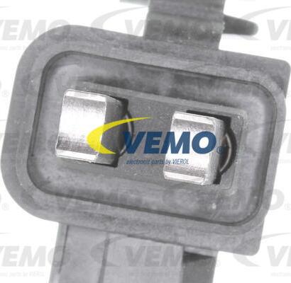 Vemo V30-77-0025 - Regolatore di tensione del generatore www.autoricambit.com