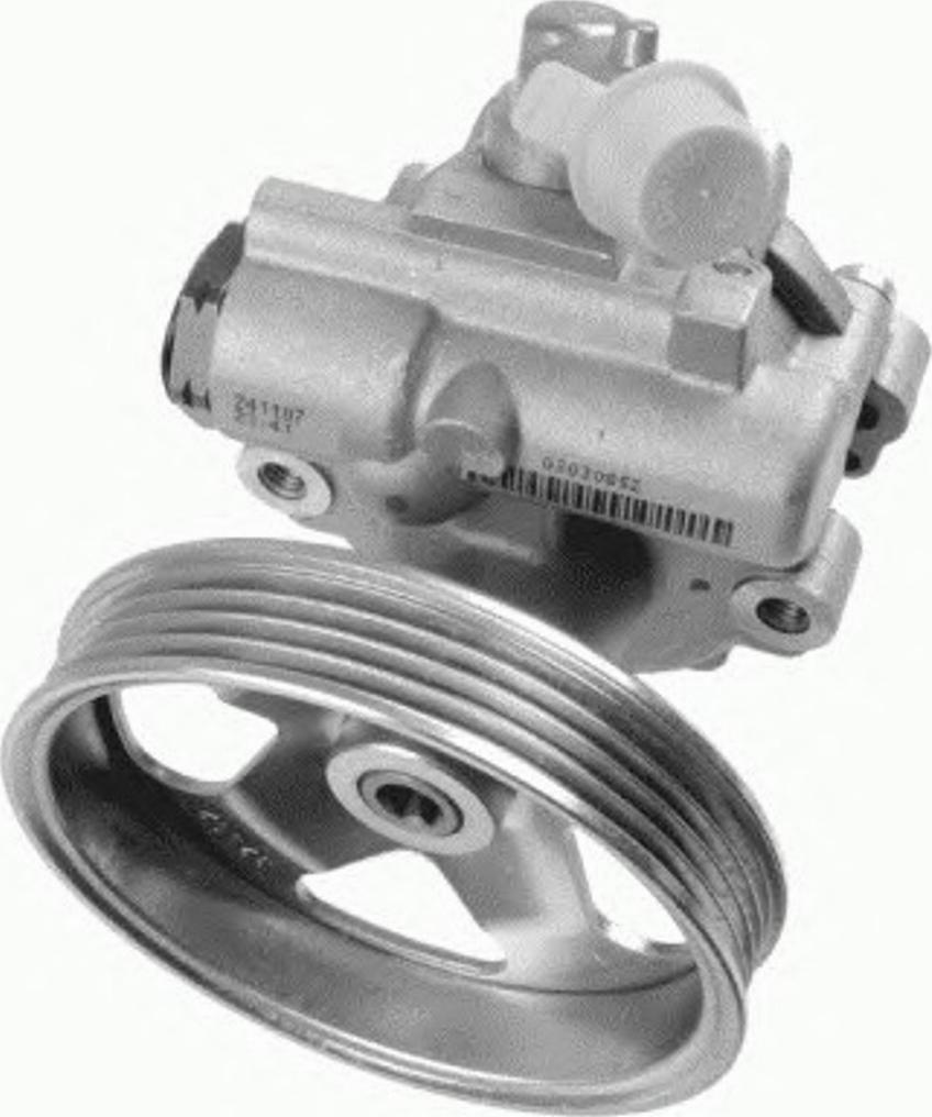 ZF 8001 538 - Pompa idraulica, Sterzo www.autoricambit.com